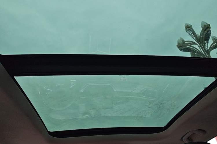 Used Geely Auto Vision X6 2020 1.4T CVT Asian Games Edition Headliner