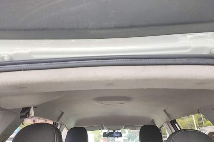 Used Geely Auto Vision X6 2020 1.4T Manual Comfort Model Headliner