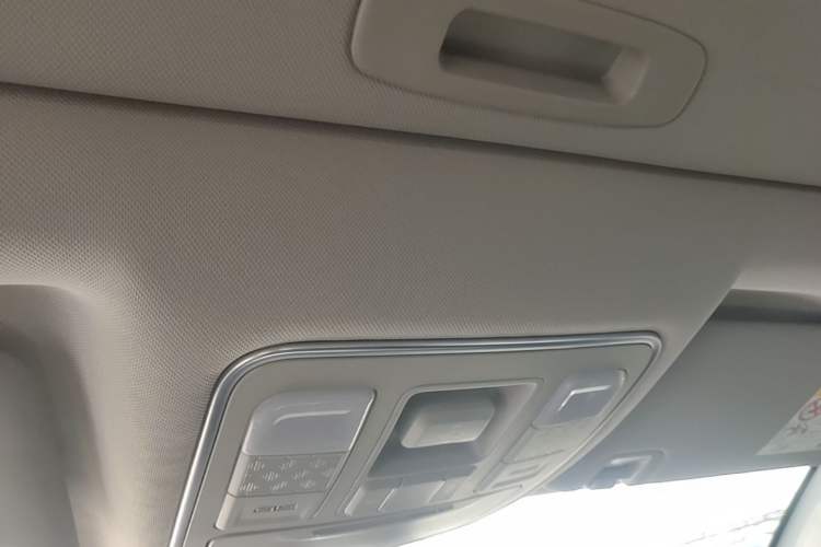 Used Geely Auto Vision X6 2020 1.4T CVT Luxury Edition Headliner