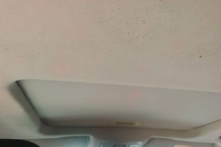 Used Geely Auto Vision X6 2020 1.4T Manual Luxury Model Headliner