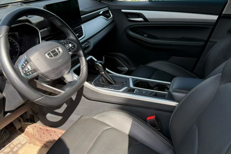 Used Geely Auto Vision X6 2020 1.4T CVT Luxury Edition Headliner