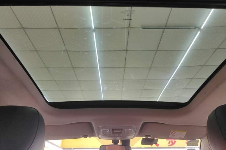Used Geely Auto Vision X6 2020 1.4T CVT Asian Games Edition Headliner