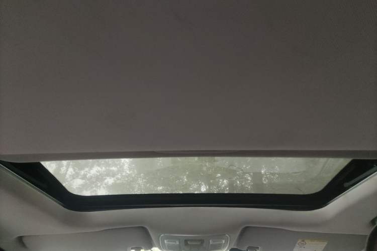 Used Geely Auto Vision X6 2020 1.4T Manual Luxury Model Headliner