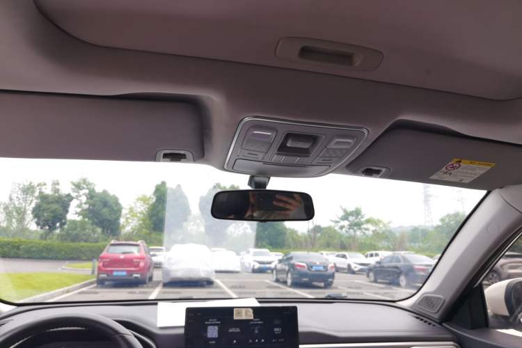Used Geely Auto Vision X6 2020 1.4T CVT Luxury Edition Headliner