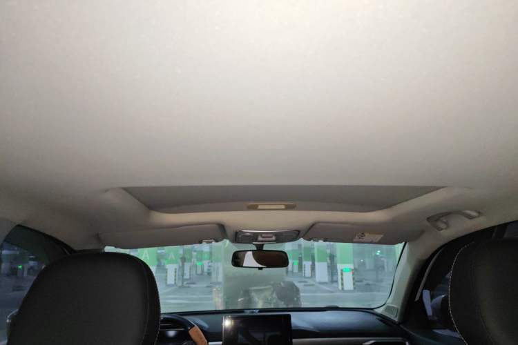 Used Geely Auto Vision X6 2020 1.4T CVT Luxury Edition Headliner