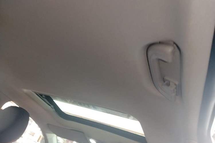 Used Geely Auto Vision X6 2020 1.4T CVT Luxury Edition Headliner
