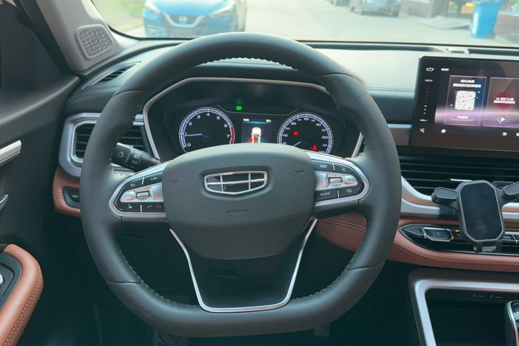 Used Geely Auto Vision X6 2020 1.4T CVT Luxury Edition Interior 1