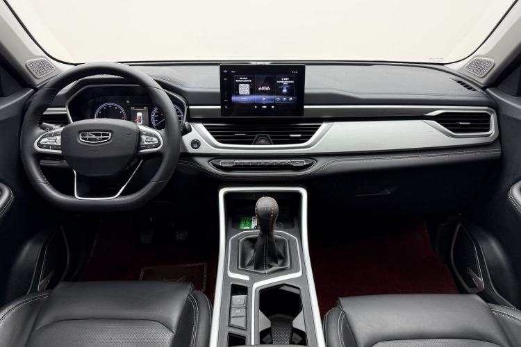 Used Geely Auto Vision X6 2020 1.4T Manual Luxury Model Interior 1