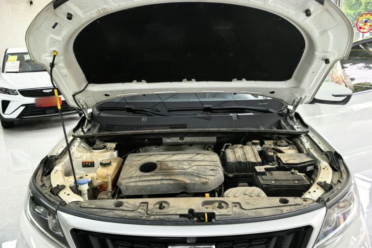 Used Geely Auto Vision X6 2020 1.4T CVT Luxury Edition Interior 10