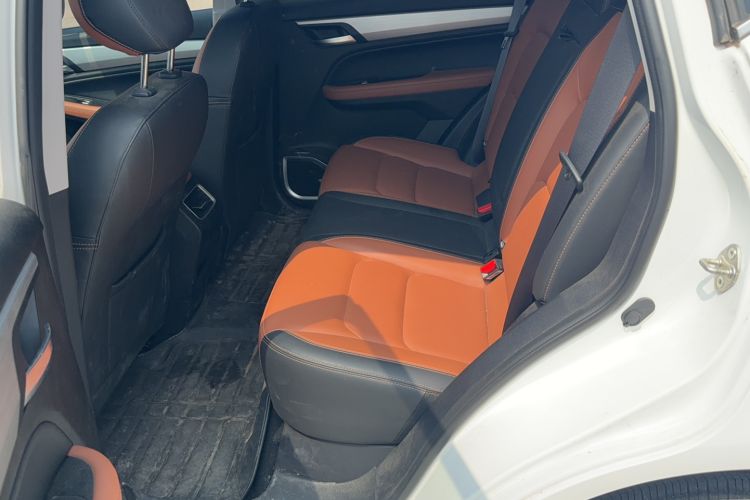 Used Geely Auto Vision X6 2020 1.4T CVT Luxury Edition Interior 2