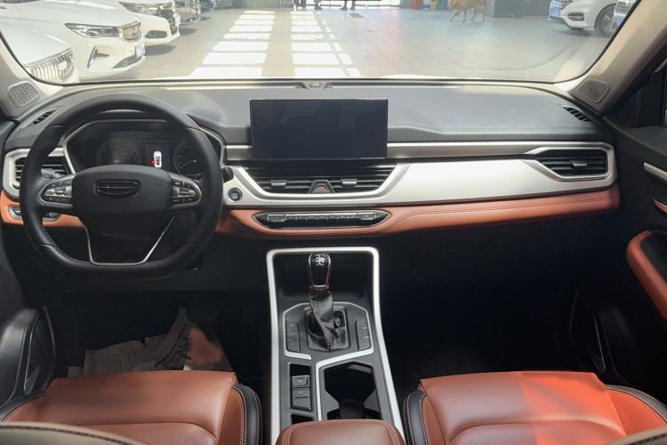 Used Geely Auto Vision X6 2020 1.4T CVT Luxury Edition Interior 3