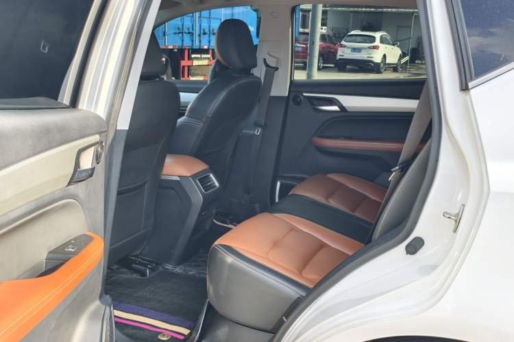 Used Geely Auto Vision X6 2020 1.4T CVT Asian Games Edition Interior 3