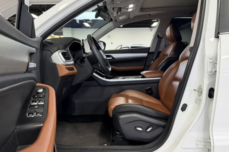 Used Geely Auto Vision X6 2020 1.4T CVT Asian Games Edition Interior 5