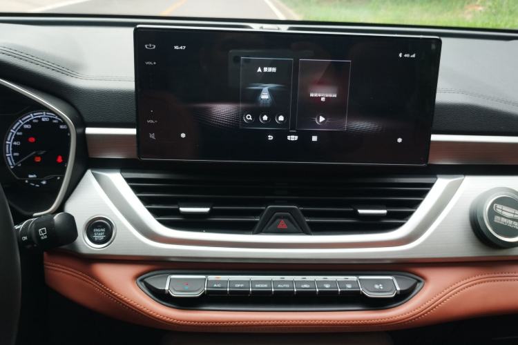 Used Geely Auto Vision X6 2020 1.4T CVT Luxury Edition Interior 7