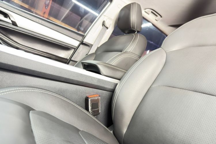 Used Geely Auto Vision X6 2020 1.4T Manual Luxury Model Interior 8
