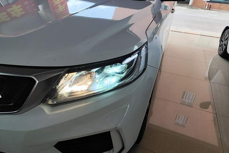 Used Geely Auto Vision X6 2020 1.4T CVT Asian Games Edition Left Front Headlight