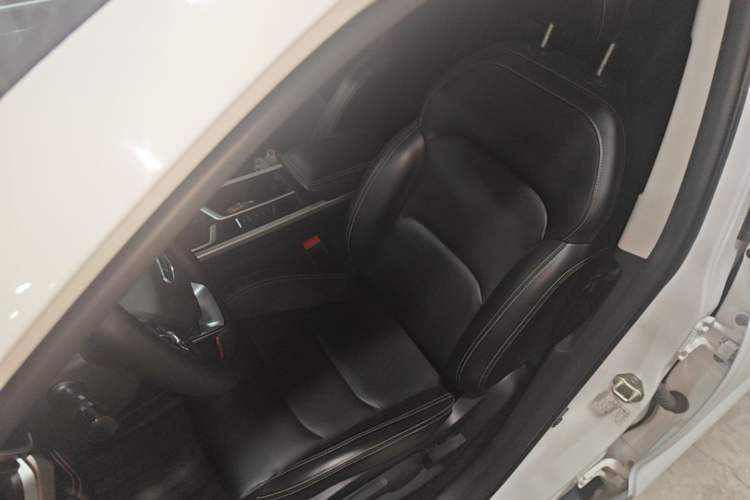 Used Geely Auto Vision X6 2020 1.4T Manual Luxury Model Left Front Seat