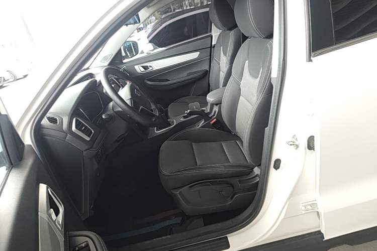 Used Geely Auto Vision X6 2020 1.4T Manual Comfort Model Left Front Seat