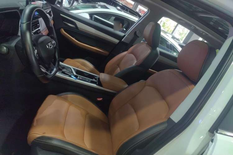 Used Geely Auto Vision X6 2020 1.4T CVT Asian Games Edition Left Front Seat