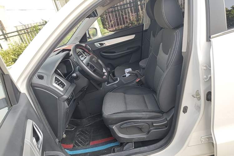 Used Geely Auto Vision X6 2020 1.4T Manual Comfort Model Left Front Seat