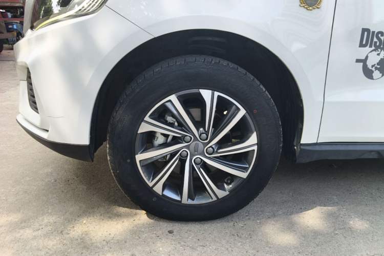 Used Geely Auto Vision X6 2020 1.4T CVT Asian Games Edition Left Front Wheel Hub