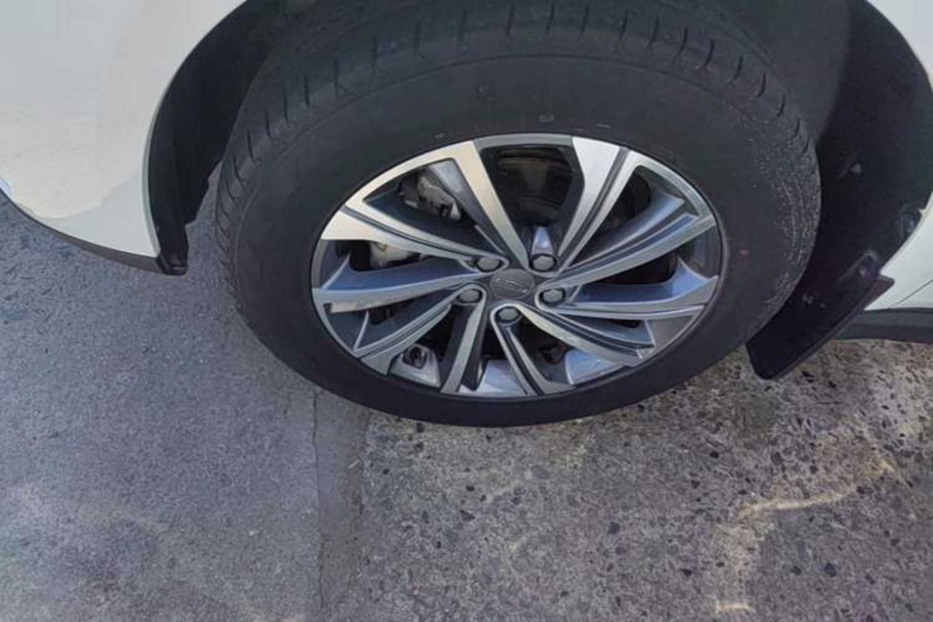 Used Geely Auto Vision X6 2020 1.4T CVT Asian Games Edition Left Front Wheel Hub
