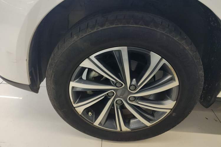 Used Geely Auto Vision X6 2020 1.4T CVT Luxury Edition Left Front Wheel Hub