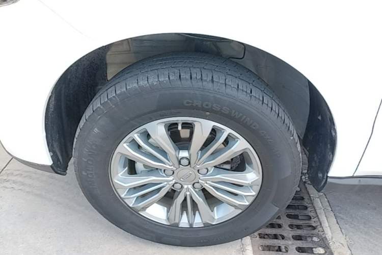 Used Geely Auto Vision X6 2020 1.4T Manual Comfort Model Left Front Wheel Hub