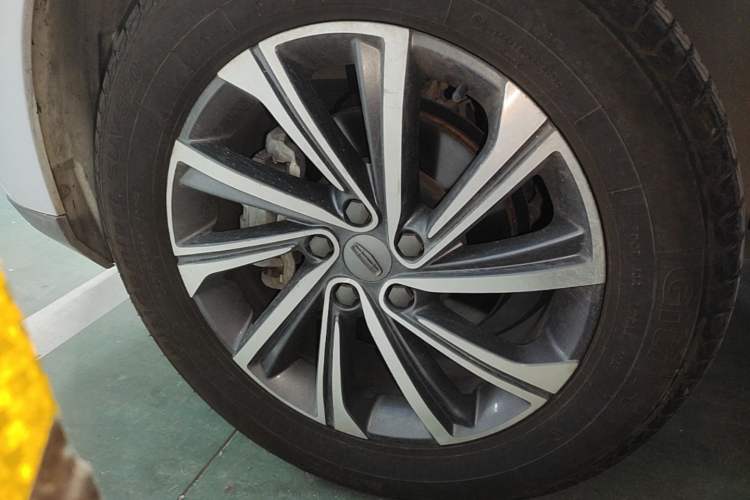 Used Geely Auto Vision X6 2020 1.4T CVT Luxury Edition Left Front Wheel Hub