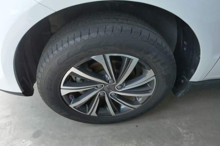 Used Geely Auto Vision X6 2020 1.4T Manual Luxury Model Left Front Wheel Hub