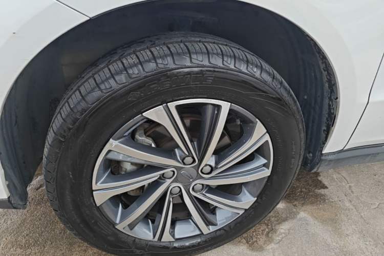 Used Geely Auto Vision X6 2020 1.4T CVT Asian Games Edition Left Front Wheel Hub
