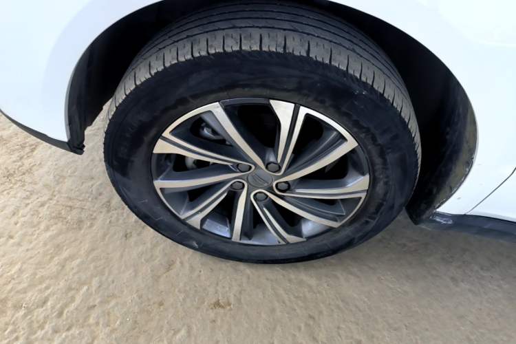 Used Geely Auto Vision X6 2020 1.4T CVT Luxury Edition Left Front Wheel Hub