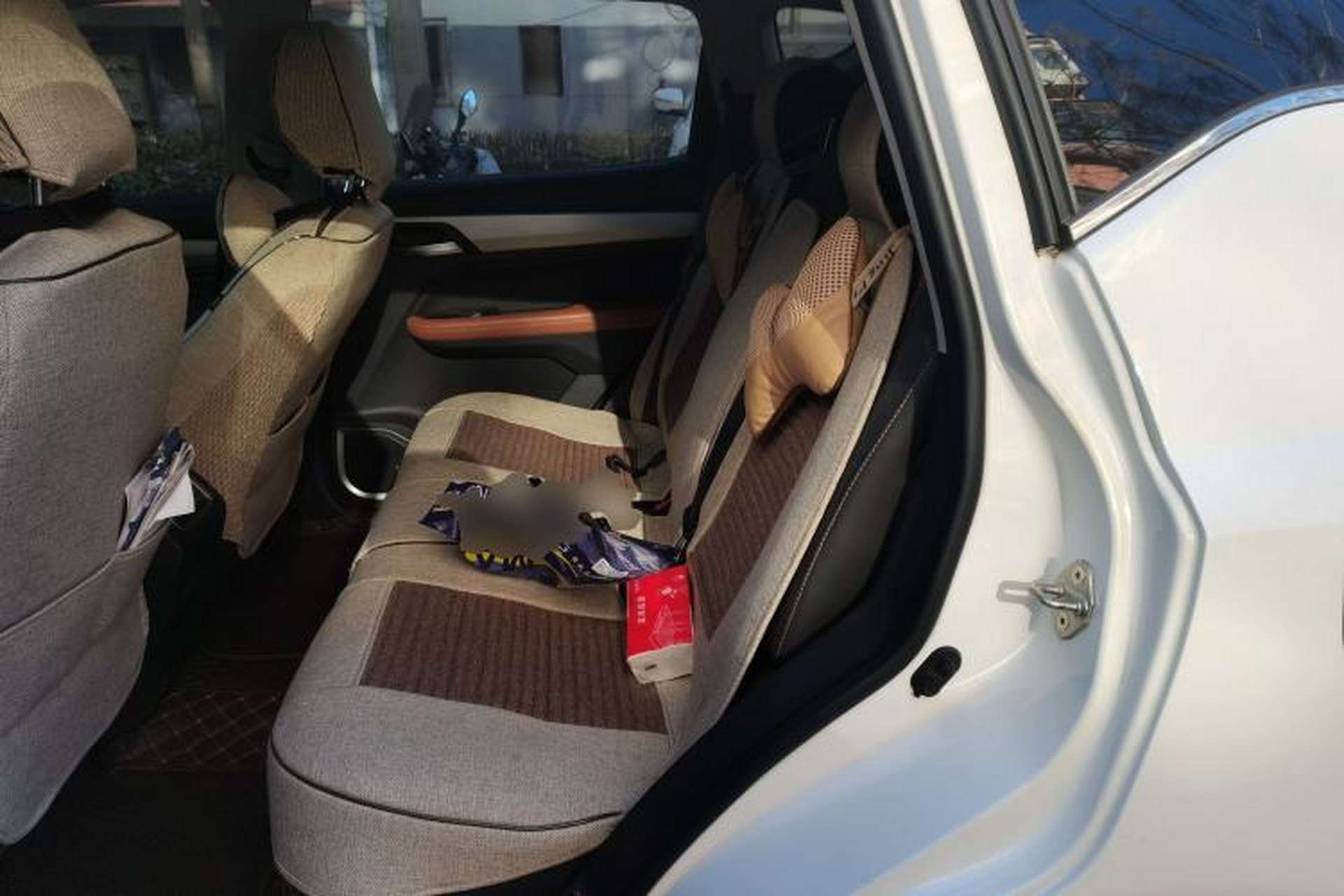 Used Geely Auto Vision X6 2020 1.4T CVT Asian Games Edition Left Rear Seat