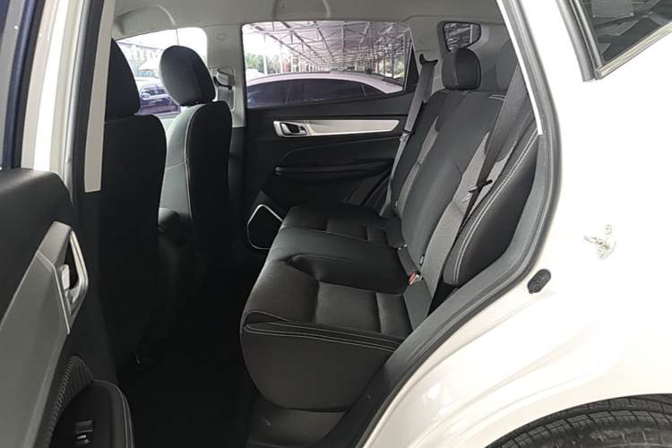 Used Geely Auto Vision X6 2020 1.4T Manual Comfort Model Left Rear Seat