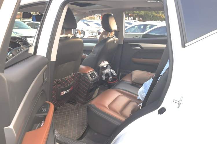 Used Geely Auto Vision X6 2020 1.4T CVT Luxury Edition Left Rear Seat