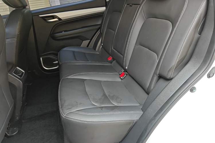 Used Geely Auto Vision X6 2020 1.4T CVT Asian Games Edition Left Rear Seat