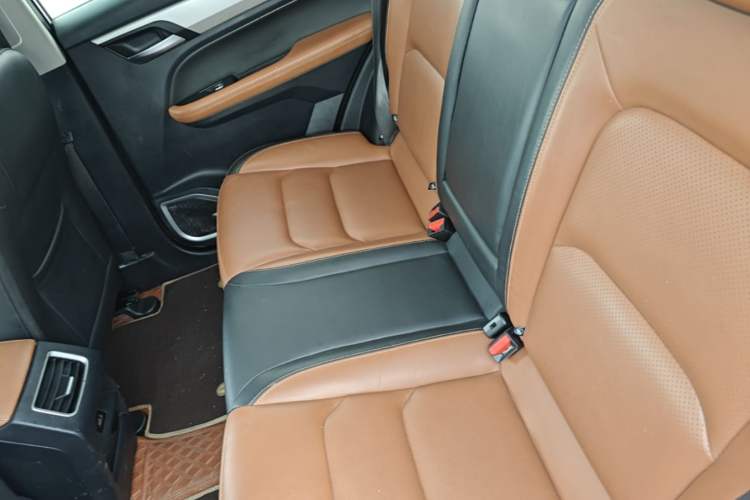 Used Geely Auto Vision X6 2020 1.4T CVT Asian Games Edition Left Rear Seat