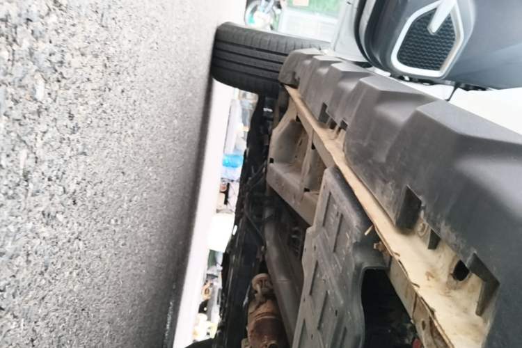Used Geely Auto Vision X6 2020 1.4T CVT Luxury Edition Left Side Sill