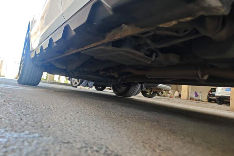 Used Geely Auto Vision X6 2020 1.4T CVT Luxury Edition Left Side Sill