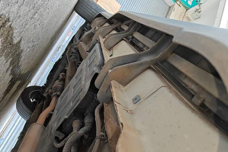 Used Geely Auto Vision X6 2020 1.4T CVT Asian Games Edition Left Side Sill