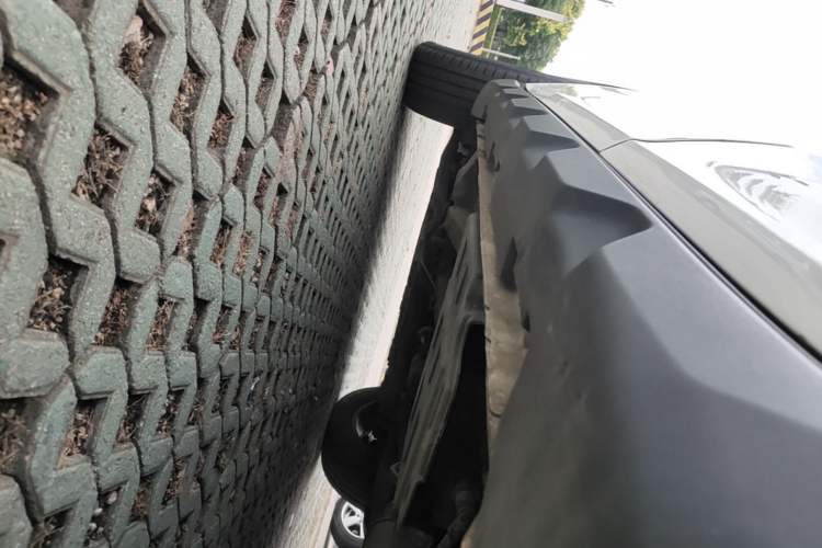 Used Geely Auto Vision X6 2020 1.4T CVT Luxury Edition Left Side Sill