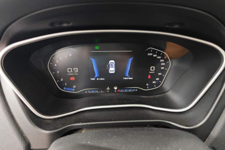 Used Geely Auto Vision X6 2020 1.4T Manual Comfort Model Odometer Close Up
