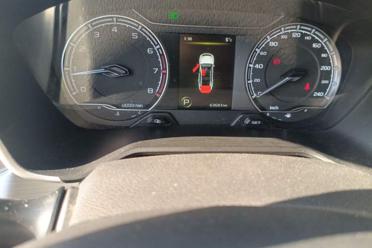 Used Geely Auto Vision X6 2020 1.4T CVT Luxury Edition Odometer Close Up