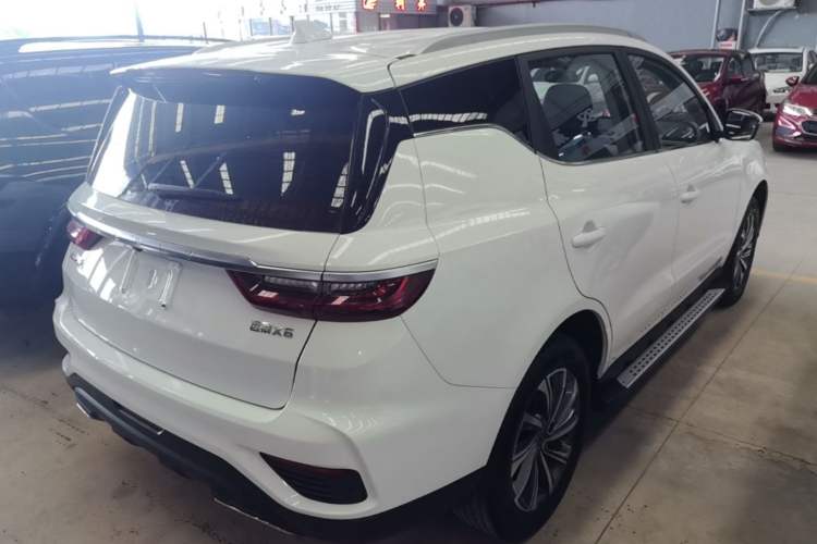 Used Geely Auto Vision X6 2020 1.4T CVT Luxury Edition Rear Right 45 Deg