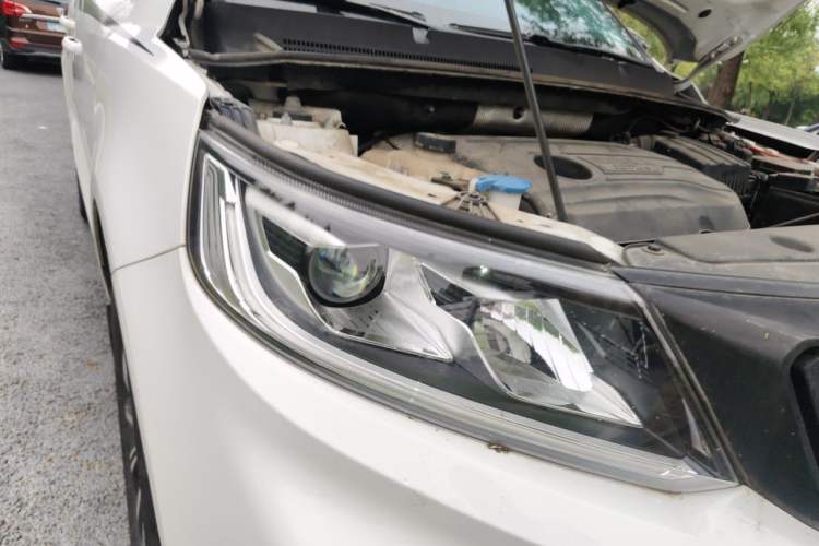 Used Geely Auto Vision X6 2020 1.4T CVT Luxury Edition Right Front Headlight