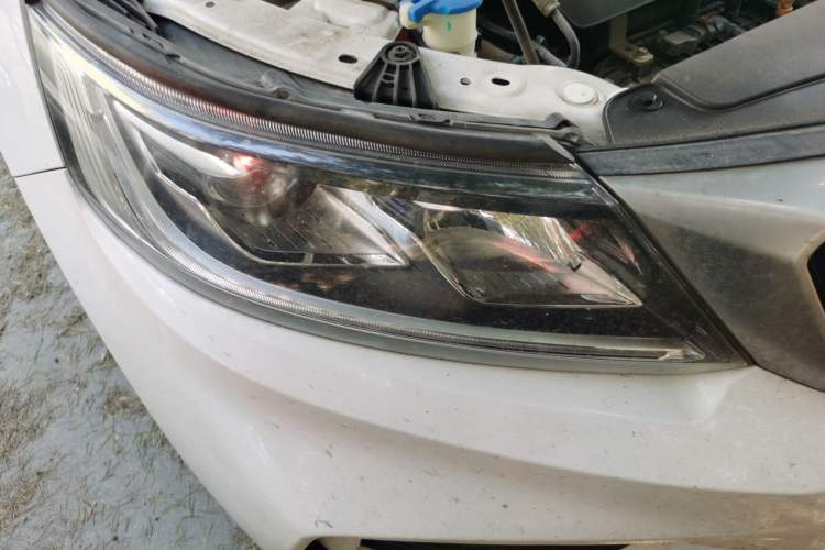 Used Geely Auto Vision X6 2020 1.4T CVT Luxury Edition Right Front Headlight