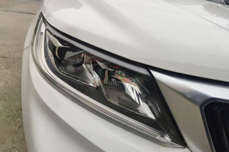 Used Geely Auto Vision X6 2020 1.4T CVT Asian Games Edition Right Front Headlight
