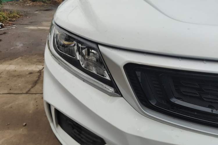 Used Geely Auto Vision X6 2020 1.4T CVT Luxury Edition Right Front Headlight