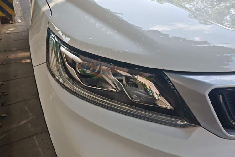 Used Geely Auto Vision X6 2020 1.4T CVT Asian Games Edition Right Front Headlight