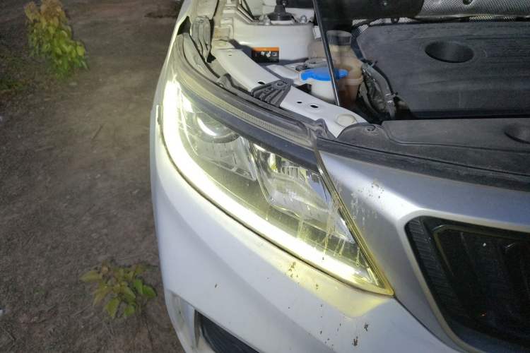 Used Geely Auto Vision X6 2020 1.4T CVT Asian Games Edition Right Front Headlight